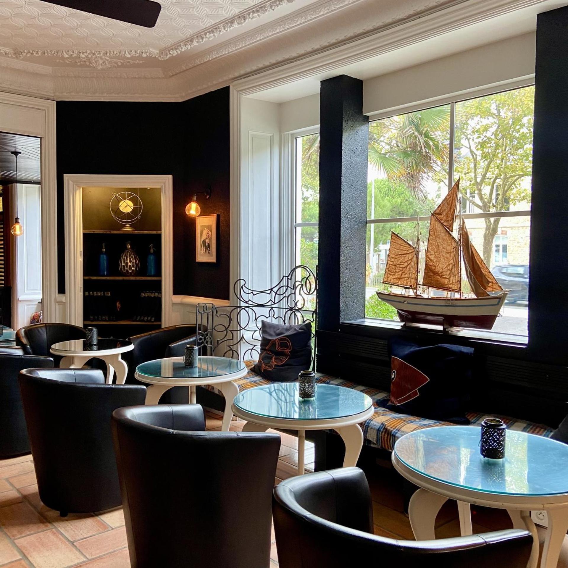 Hotel De Charme Le Sud Bretagne ปอร์นิเชต์ ภายนอก รูปภาพ